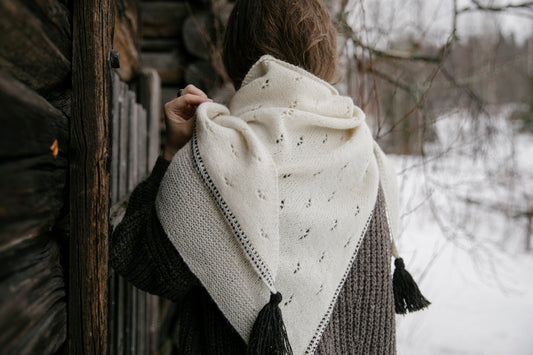 KORPSÅNG by Lotta Löthgren - yarn kit