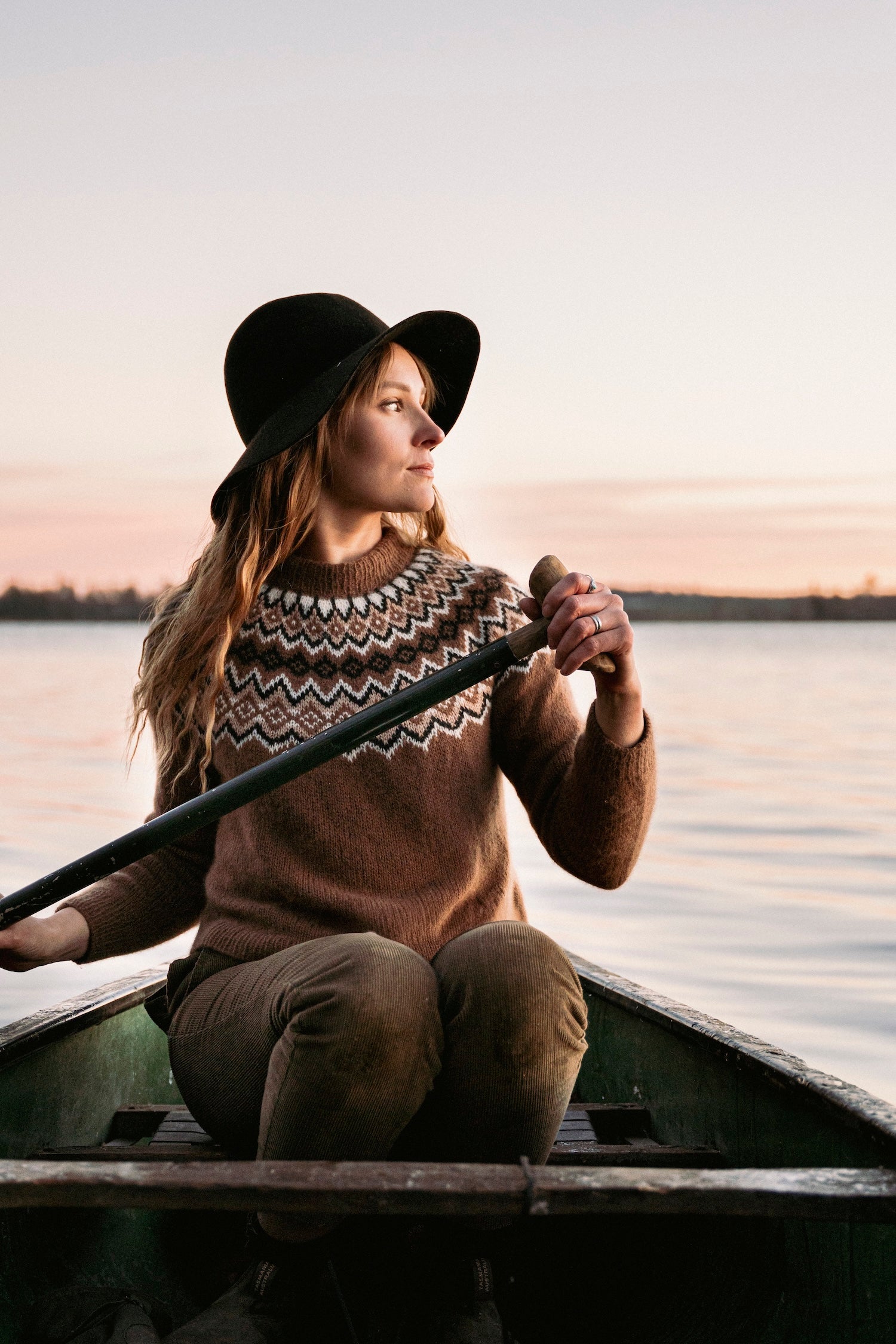 Unfolding Landscapes: 17 Knits for the Road by Ronja Hakalehto