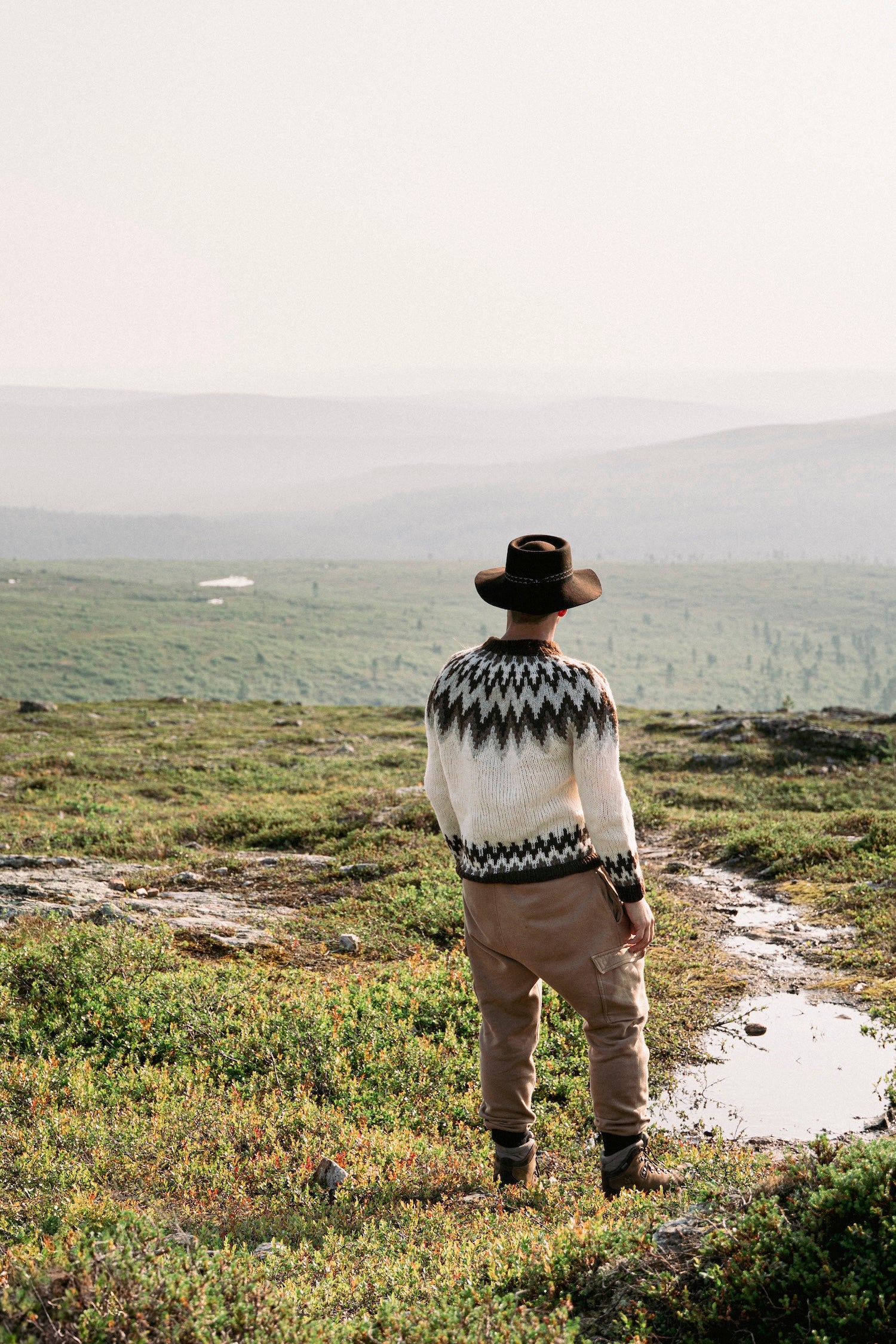 Unfolding Landscapes: 17 Knits for the Road by Ronja Hakalehto