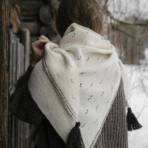 Observations: Knits and Essays from the Forest, by Lotta H
